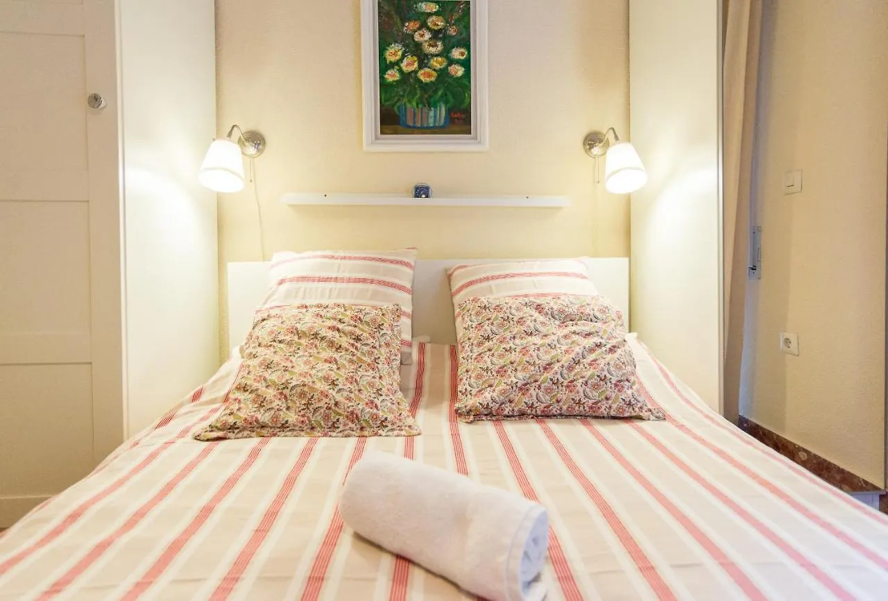 מאלגה Zapata Apartment